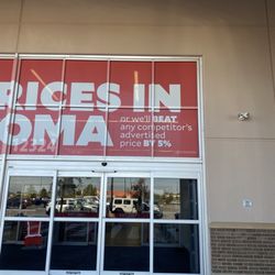 Academy Sports + Outdoors - Front entrance