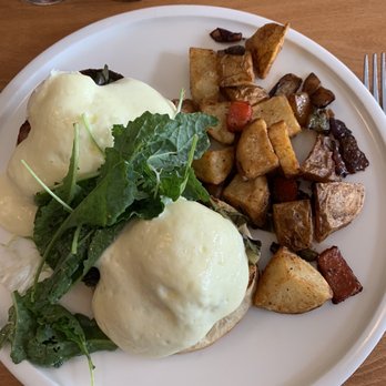 Easy Rider - Fluffy hollandaise:) - Southern Near Me - Petaluma, California