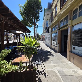 Spinning Bones - Outside - New American Near Me - Alameda, California Spinning Bones - Outside - New American Near Me - Alameda, California