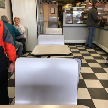 Noah's Bagels - Bagels Near Me - Chatham, New Jersey