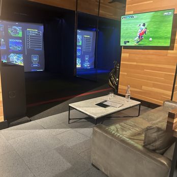 Topgolf Swing Suite - Golf Near Me - Chicago, Illinois