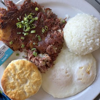Kihei Caffe - Corned Beef Hash - Desserts Near Me - Kihei, Hawaii