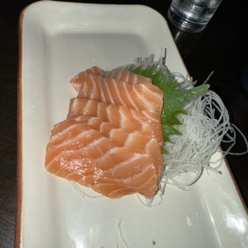 Harney Oceanside - Salmon Sashimi - Sushi Bars Near Me - Oceanside, California