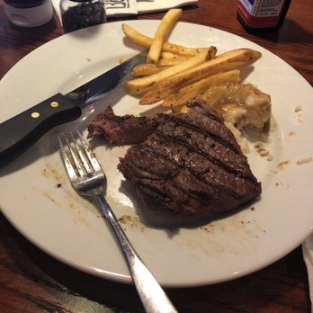 Smokey Bones - Barbeque Near Me - Virginia Beach, Virginia