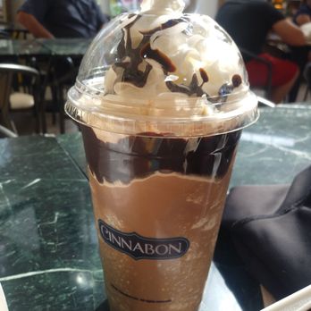 Cinnabon - Bakeries Near Me - Sacramento, California