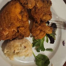 There Fried Butter-Batterd chicken, and mashed potatoes, comes with Coleslaw, it's a wing, a leg, a thigh and a breast. There Fried Butter-Batterd chicken, and mashed potatoes, comes with Coleslaw, it's a wing, a leg, a thigh and a breast.