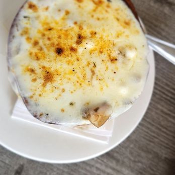 Manny's Diner - French onion soup - Diners Near Me - Clark, New Jersey
