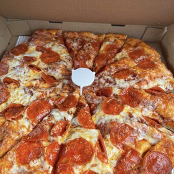 Me-n-Ed’s - Pepperoni - Pizza Near Me - Clovis, California