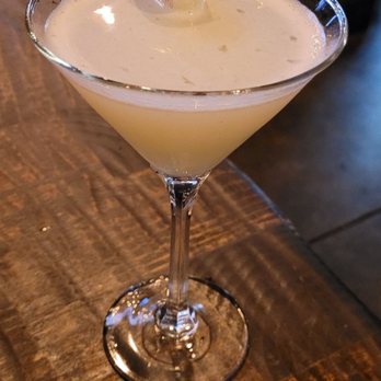 The Hive Bar & Grill - Lemon drop - American Near Me - Wildomar, California