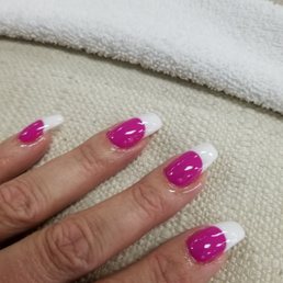Kelly did my mannie, awesome job! I LOVE THEM! Linda always does my feet, best pedi on HWY 6!!! Kelly did my mannie, awesome job! I LOVE THEM! Linda always does my feet, best pedi on HWY 6!!!
