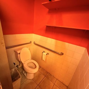 Bliss Lounge - Women's bathroom stall - Karaoke Near Me - Urban Honolulu, Hawaii Bliss Lounge - Women's bathroom stall - Karaoke Near Me - Urban Honolulu, Hawaii