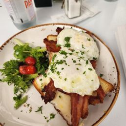 Breakfast Sandwich