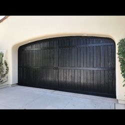 West Coast Painting Pros - Garage Door Lacquer