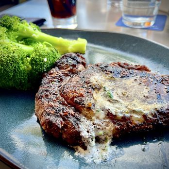 Tommy Bahama - Coffee crested steak - Furniture Stores Near Me - Palm Desert, California Tommy Bahama - Coffee crested steak - Furniture Stores Near Me - Palm Desert, California
