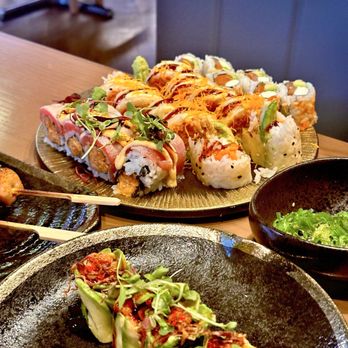 Nikko Sushi Izakaya - Izakaya Near Me - Chicago, Illinois