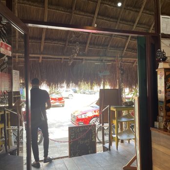 Café Choux Choux - Entrance - Bakeries Near Me - Playa del Carmen, ROO