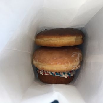 Dainty Donuts - 4.50 ( .50 charge for under $10 orders on card ) - Donuts Near Me - San Ramon, California Dainty Donuts - 4.50 ( .50 charge for under $10 orders on card ) - Donuts Near Me - San Ramon, California