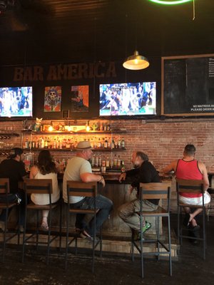 Bar America by null