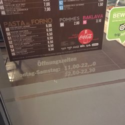 Pirim Pizza & Kebaphaus - Closed over 15 minutes early. Wasted walking over.