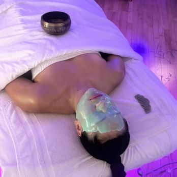 Noorb Wellness - Jelly mask + sound bath - Massage Near Me - Los Angeles, California Noorb Wellness - Jelly mask + sound bath - Massage Near Me - Los Angeles, California