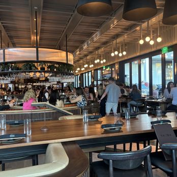 Union New American - Solid Friday night vibe - New American Near Me - Tampa, Florida