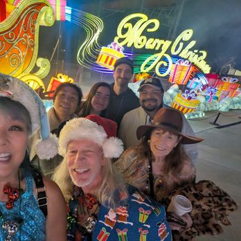 Wild Rivers - Fun group activity for the holidays! - Water Parks Near Me - Irvine, California Wild Rivers - Fun group activity for the holidays! - Water Parks Near Me - Irvine, California