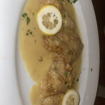 Mama's - Veal Francaise - Pizza Near Me - Copiague, New York