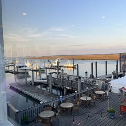 Pressley's At the Marina - Marina view