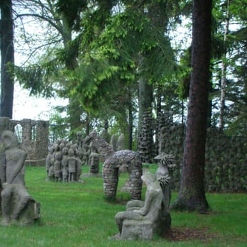 Mary Nohl Art Environment - Statues - Art Galleries Near Me - Fox Point, Wisconsin
