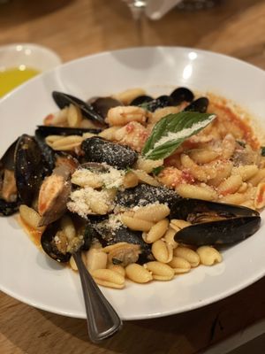 Tutti Pazzi by null