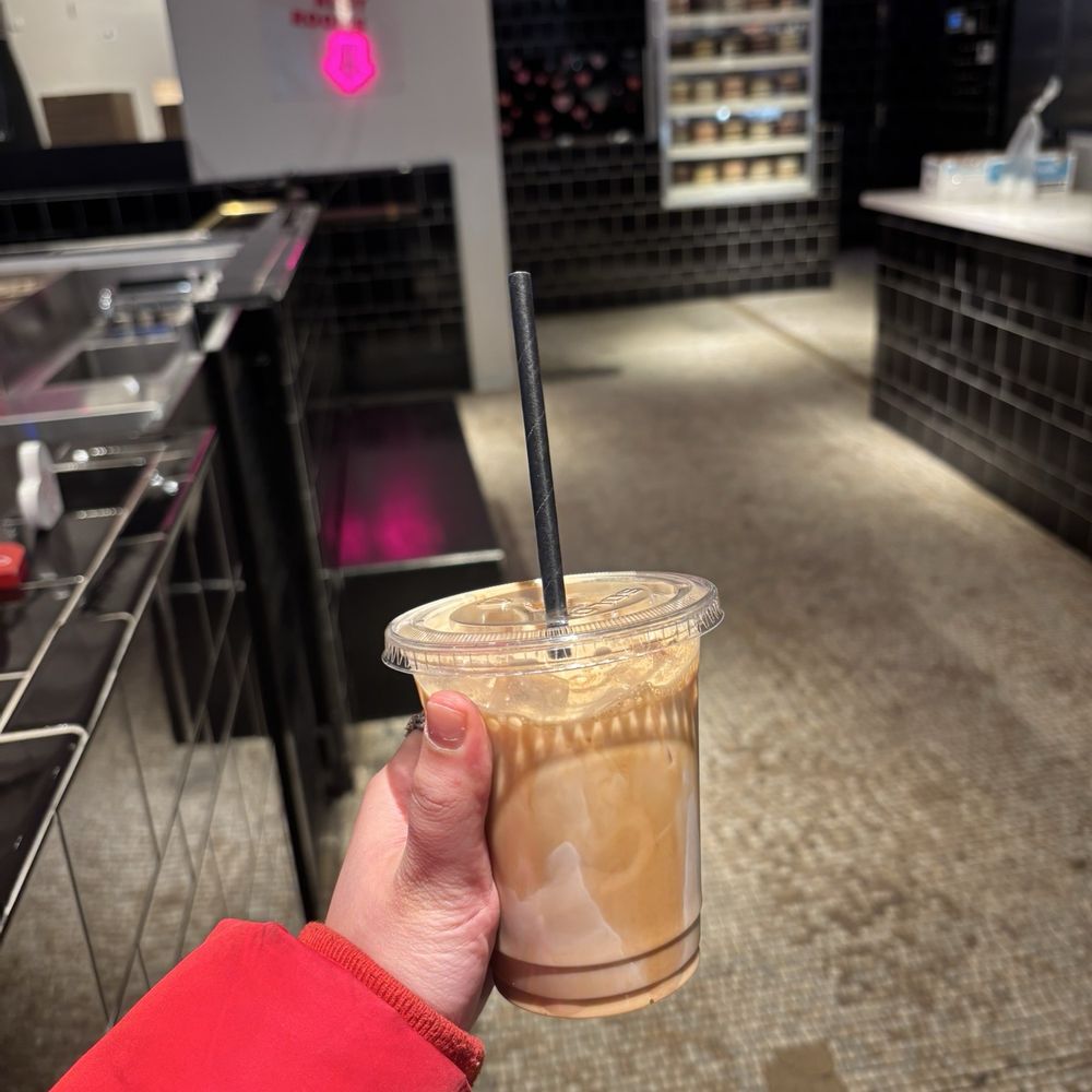 Milk Bar - Bakeries Near Me - New York, New York