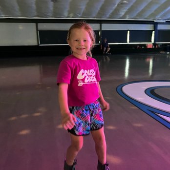 The Rinq - Sarah age 5 skating on her own! - Skating Rinks Near Me - St George, Utah