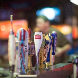Crossroads Lounge - Taps