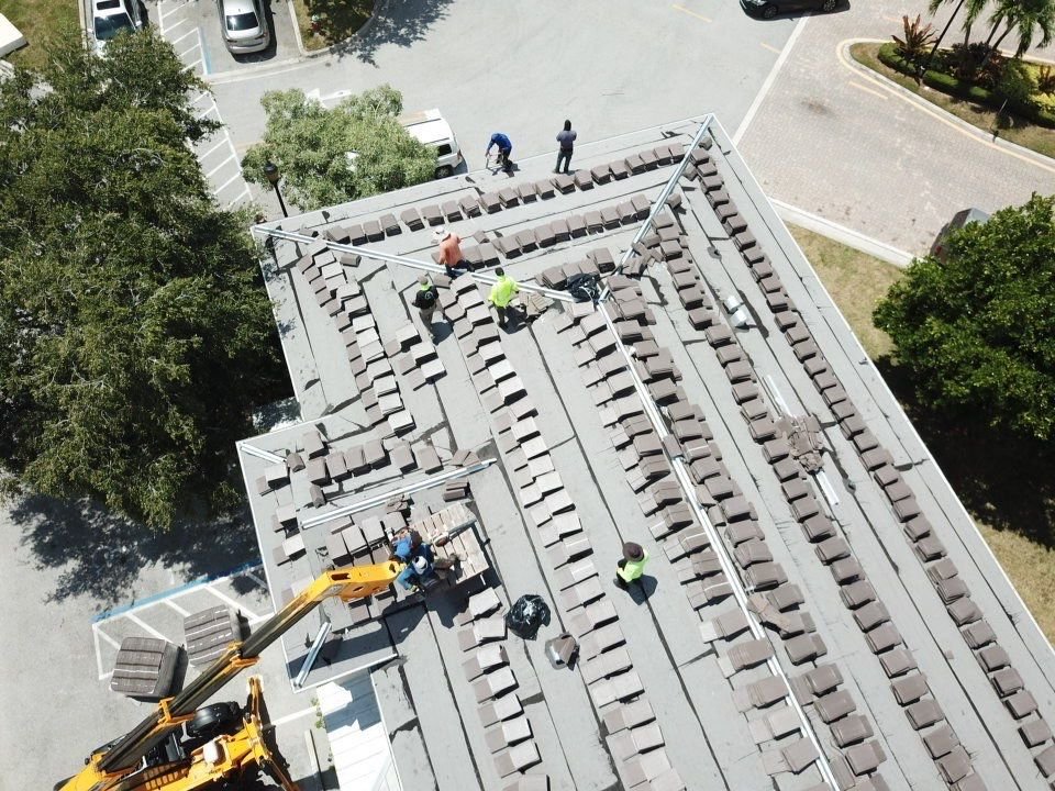 Slide of SCI Roofing