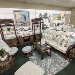 Leaders Furniture of Brandon