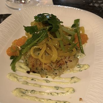 Carthay Circle Lounge - Crab cake - Lounges Near Me - Anaheim, California Carthay Circle Lounge - Crab cake - Lounges Near Me - Anaheim, California