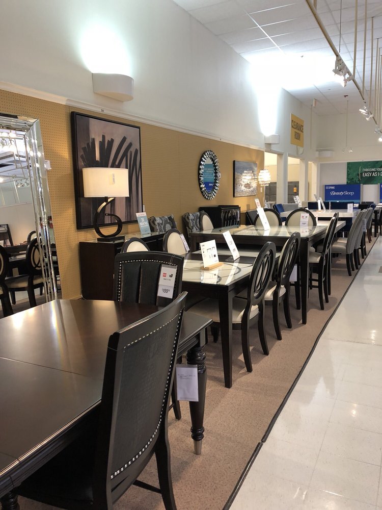 VALUE CITY FURNITURE 27 Photos & 12 Reviews 1000 Hylan Dr