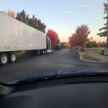 Hampton Inn White House - Lots of parking for large vehicles, and more nearby - Hotels Near Me - White House, Tennessee