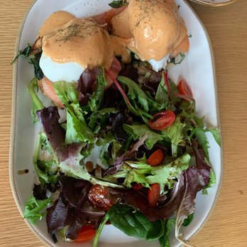 Hatch 44 Cafe - Lox Benedict - Cafes Near Me - Metuchen, New Jersey