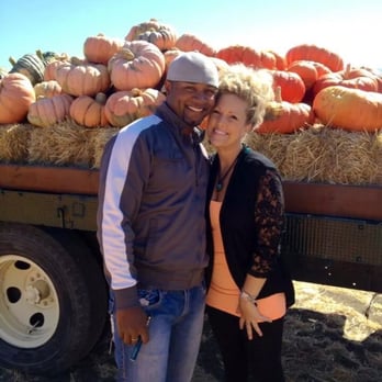 Solvang Farmer Pumpkin Patch - Pumpkin Patches Near Me - Solvang, California Solvang Farmer Pumpkin Patch - Pumpkin Patches Near Me - Solvang, California