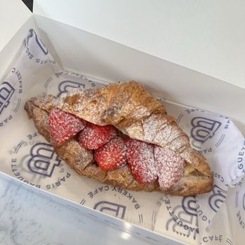 Paris Baguette - strawberry croissant - Bakeries Near Me - Sacramento, California Paris Baguette - strawberry croissant - Bakeries Near Me - Sacramento, California