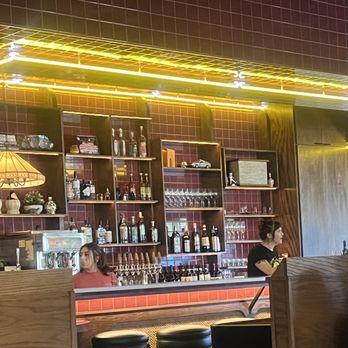 Nonno's - Bar area - Pizza Near Me - Houston, Texas
