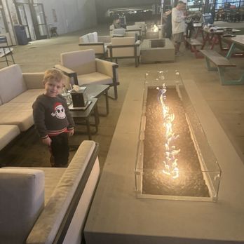 The HUB - We were just here last night.  We seem to come here a lot.  They got the hh and deals for kiddos - Sports Bars Near Me - Allen, Texas