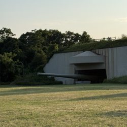Hartshorne Woods Park - Rocky Point Entrance
