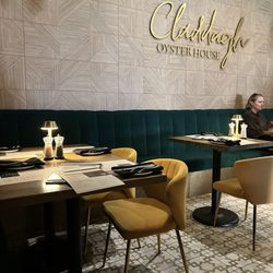 Claddagh Oyster House - Interior