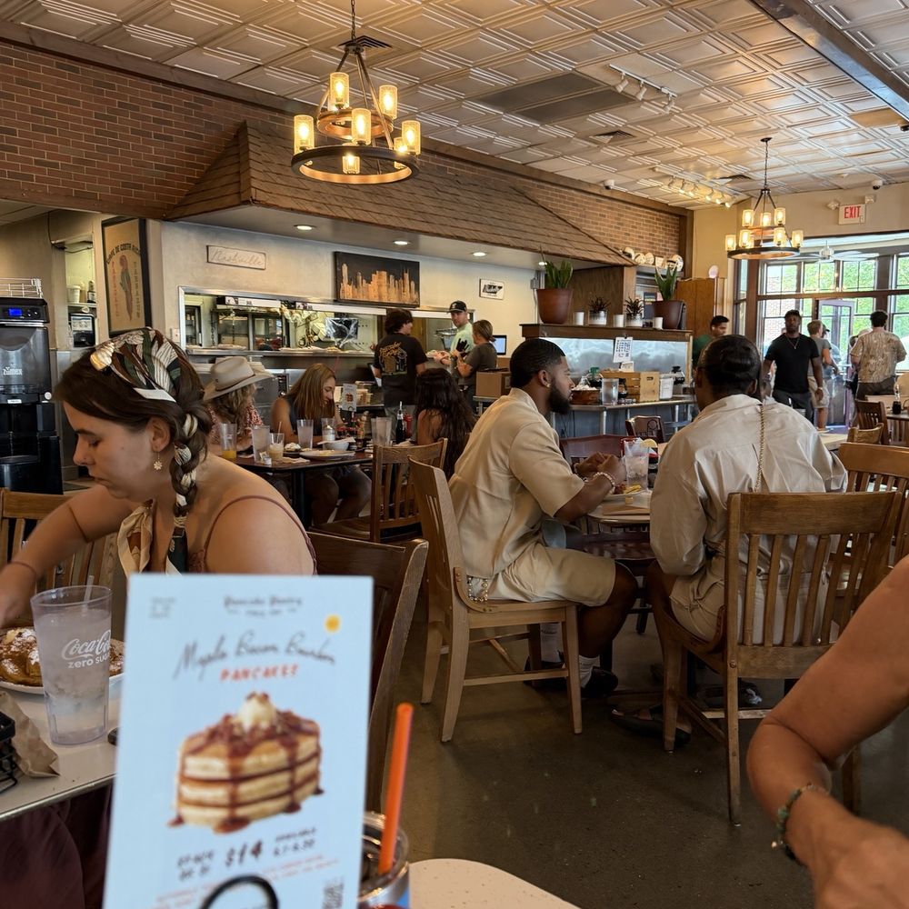 The Pancake Pantry - Dining room - Breakfast & Brunch Near Me - Nashville, Tennessee The Pancake Pantry - Dining room - Breakfast & Brunch Near Me - Nashville, Tennessee