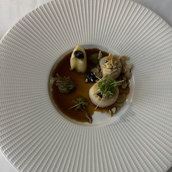 Le Saint-Amour - scallops - delicate - French Near Me - Old Quebec, Quebec Le Saint-Amour - scallops - delicate - French Near Me - Old Quebec, Quebec