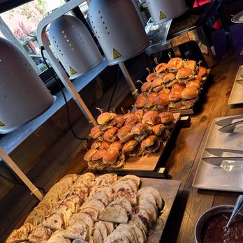 Punch Bowl Social - Food set up - Gastropubs Near Me - Rancho Cucamonga, California