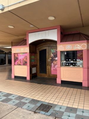 SPLIT Bakehouse by null