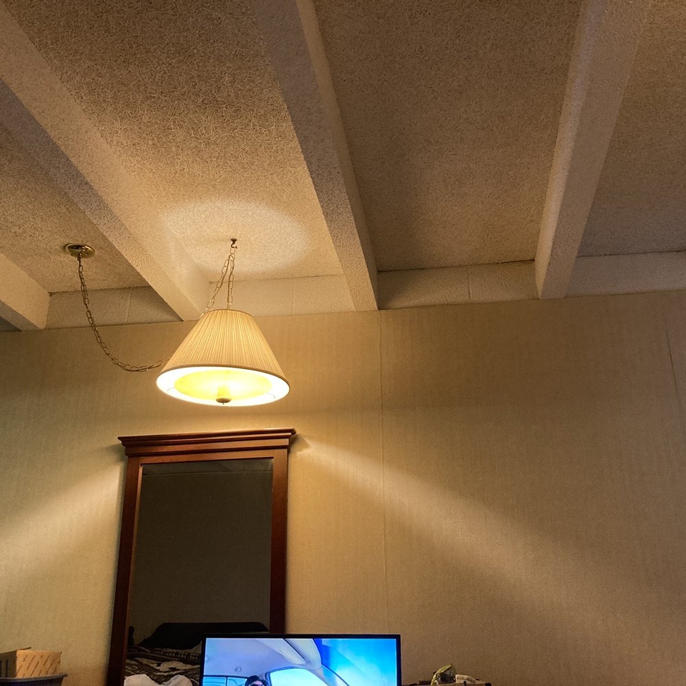 Tecumseh Inn - Primary light - Hotels Near Me - Tecumseh, Michigan